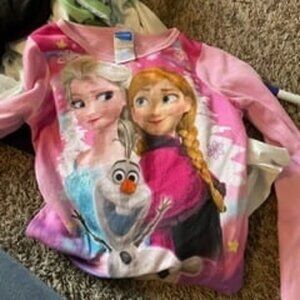 Girls kids Frozen shirt